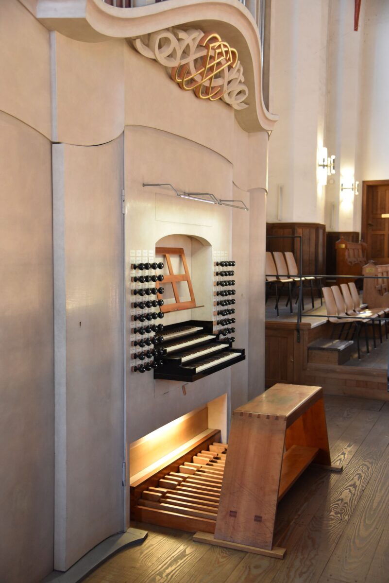 Bach-Orgel Spieltisch